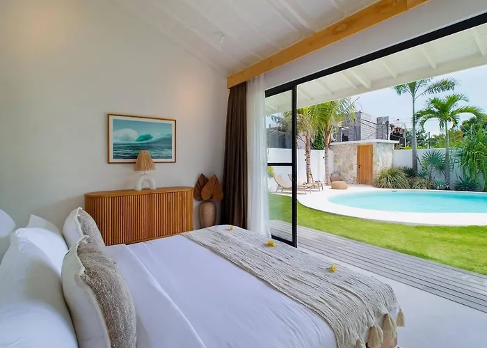 Villa Stunning 3 Bed Villa, Close To Cafes And Canggu (Bali)