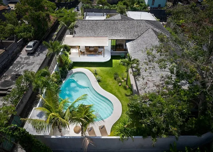 Stunning 3 Bed Villa, Close To Cafes And Villa Canggu (Bali)