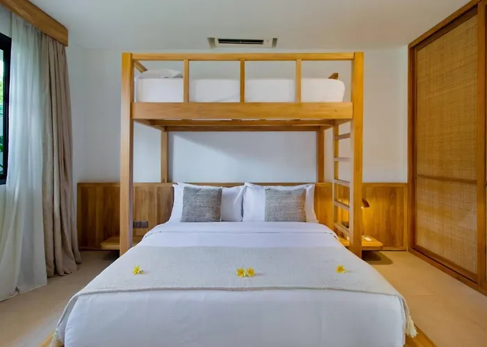 Stunning 3 Bed Villa, Close To Cafes And * Canggu (Bali)